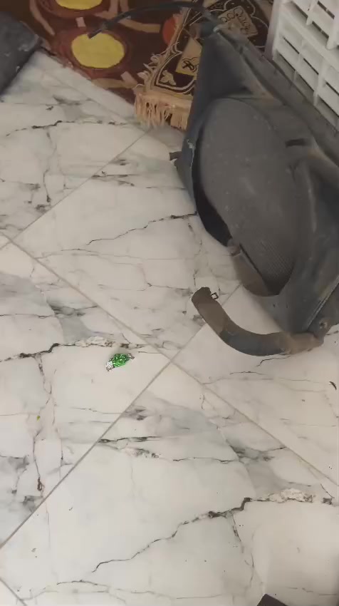 سلام عليكم غراض للبيع مال 2007 مكان حله الحمزة الغربي ***********
