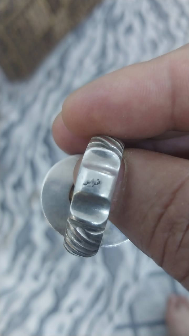 للبيع
***********
