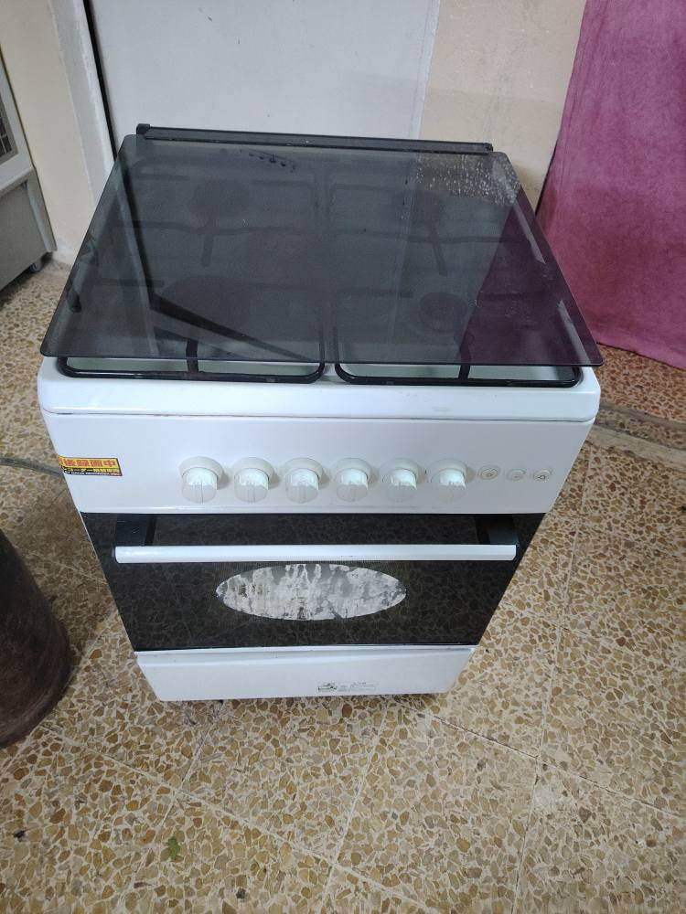 طباخ ٤ عيون شرط نارو دمعه شرط لاخياس ولا زنجار حيل نضيف اخو الجديد السعر ٨٠ الف نهايتها شاري اتصل عنوان وادي حجر *********** *********** موصل, نينوى
