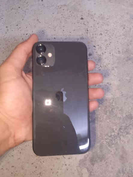 سلام عليكم ايفون 11عادي ذاكره128 بطاريه 86 بلاديه مبدل فقط شاشه اصليه ثلاث خيارات نموذج M فيس ايدي شغال سعر 280 وبي مجال  مكاني كوت حي الجهاد ***********
