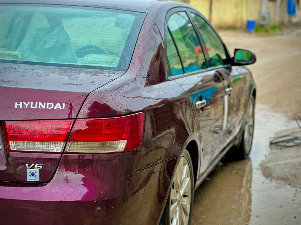 السلام عليكم من رخصت لادمن
سوناتة البيع او مراوس
موديل 2007 
مري كية بيهة حزام صبغ
لسيارة ملش حلوة
معروضة 95وبيهة مجال
***********
