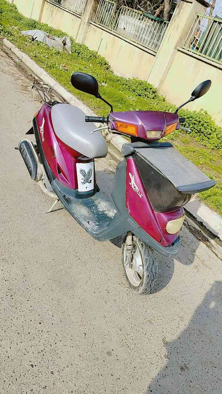 ماطور بزون للبيع شرط تحريكه ومعدل يكمز كلو شغال درع اصلي تايرات جديد وايرمنيه كلهاا شغاله لايت بك لايت اشاير هورن سلف كلو شغال السعر 280 وبيه مجال لشراي الاتصال ع الرقم ***********
‏‪0774 898 7199‬‏ ولخاص مفتوح الي مو شراي لا يدوخني رجائا
