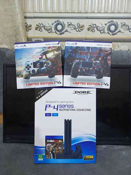 سلام عليكم بلي فور سلم مهكر نظام 11.00 لوك ستيكر ما مفتوح ويا 2 جوستك + هارد العاب + قاعدة مبرد وشحن نفس الوقت + يوبي اس 850V جديد ويا 20 لعبة من ضمن هذني الألعاب 
سبايدرمان العربية 
جي تي اي 
كول اوف ديوتي 
بيس 21
فيفا 26 
ردد 
كوابيس الصغار 
السعر 380 وبي مجال الاتصال على هاذا الرقم *********** العنوان كربلاء فلكة سيد الأسعار
