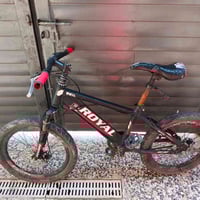 بيع بسكل  البيع سعر ٥٠ في منطقه الحسنينه الرشديه نظيفه ٠٧٧٦٤٠٥٥٣٧٧