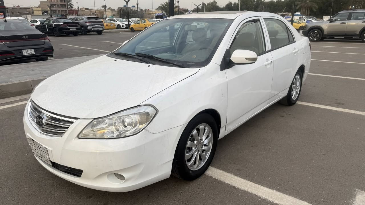 للبيع بيوايدي موديل 2013 رقم بغداد تحويل ثاني يوم جاهزه كير مكينه صدر مابيها نقص بيها طخه بلبنيد والهلالات الخلفيه صبغ السعر 49 مكانها بغداد للستفسار *********** ممتواجد ع نت
