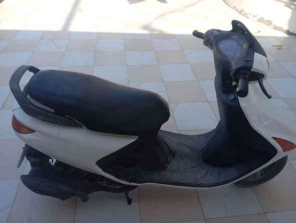 دراجه مكفوله من تاير لتاير الدراجه حاويه سعره750وبيه مجال ل شراي
الرقم***********
