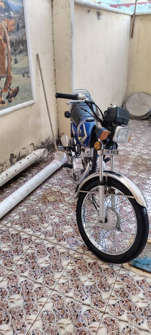 السلام عليكم 
نامه امتياز موديل 24 اخت الزيرو مكفوله من الدعمه والكلبه كلها شغاله مابيهه نقص برغي دراجه على ايدي ومااطلع بيهه الله شاهد صدف سعرها 550 قفل مكانهه الحمزه الغربي ***********
