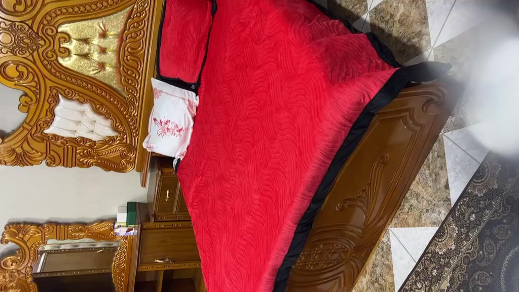 السلام عليكم غرفه صاج تكمه تفصال مفصليه 3 ملاين نريده 950 وبيه مجال


**إذا كنت صاحب هذا الإعلان وتريد حذفه لأي سبب، رجاءا أرسل رسالة إلى الدعم الفني**