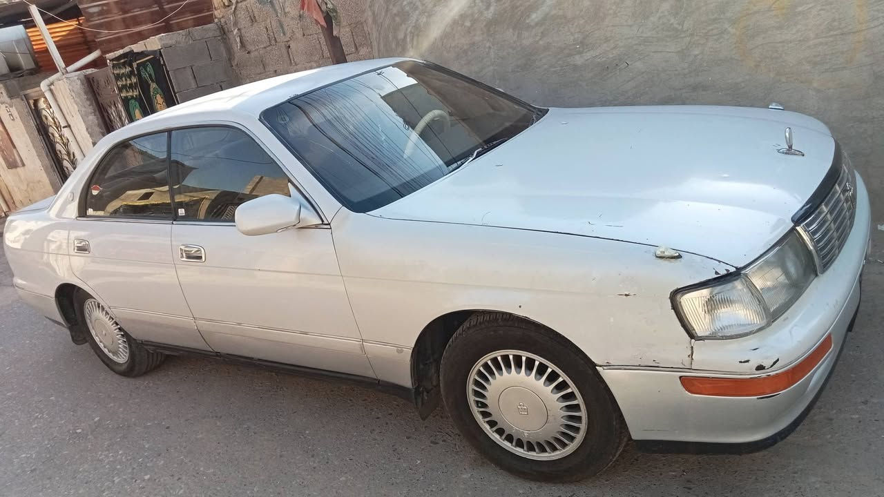بطه متصل رقم ديالى لون لؤلؤي مديل ٩٢ سنويه ل٢٩ مكينه وكير ٢٥٠٠ تبريد عاط كهربائيات كلهه شغاله حداديه أمامي خلفي جديدلوي بلاد تخم تاير جديد شاده +باتري جديد بكلايتات حاويه ياباني مكفوله من الكص والضربه والنقل الجثه والصبغ والخياس صبغ دعاميات السعر 60وبيهه مجال رقم الهات *********** شرط التحويل بغداد
