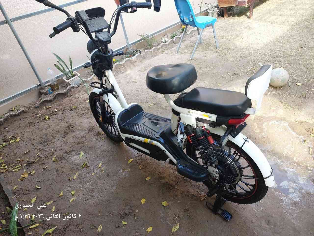 دراجه شحن كوم حديد للبيع السعر 150 الف وبيها مجال رقمي ***********
ملاحظه تركتها قبل شهر جان ما بيها شي
