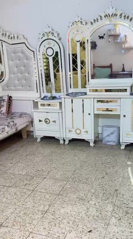 جرباية وميوزة ثنينهن وميز تواليت ب٢٥٠ مكاني ام الكبر والغزلان


**إذا كنت صاحب هذا الإعلان وتريد حذفه لأي سبب، رجاءا أرسل رسالة إلى الدعم الفني**