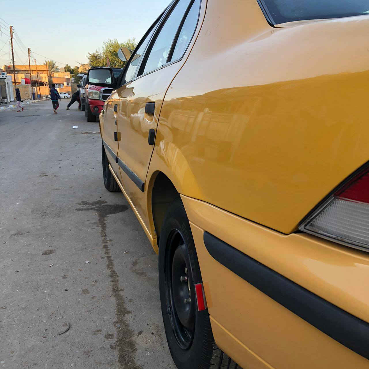 السلام عليكم 
سمند 2010 على وضع الشركه بيهة طخه ب جاملغ السايق فقط 
مكينه وكير كفاله 
كهربائيات شركه 
تبريد ثلج 
تخم تاير جديد 
غرامات وهيئه مصفره 
غراض الشركه مامفتوحات كبات وسويج وكتلوك 
سياره جديده 
السعر 48 وكلشي اكو بلسوك 
***********
مكاني بغداد الحسينيه 
اقرا المنشور وشوف الصور زين واني خادم
