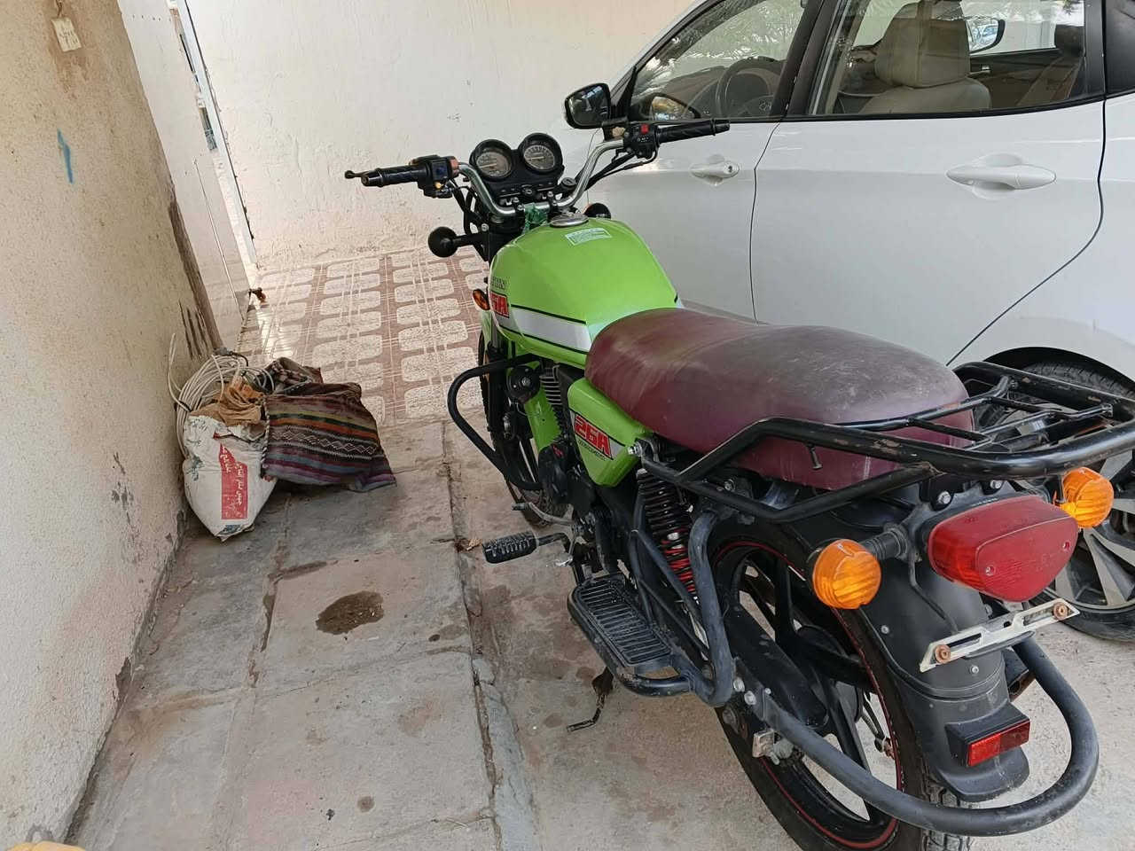 دايون موديل ٢٢  رقم وسنويه اصولي بلاديه مكفوله
*********** سعر ١٩٠٠ مجالها قليل
