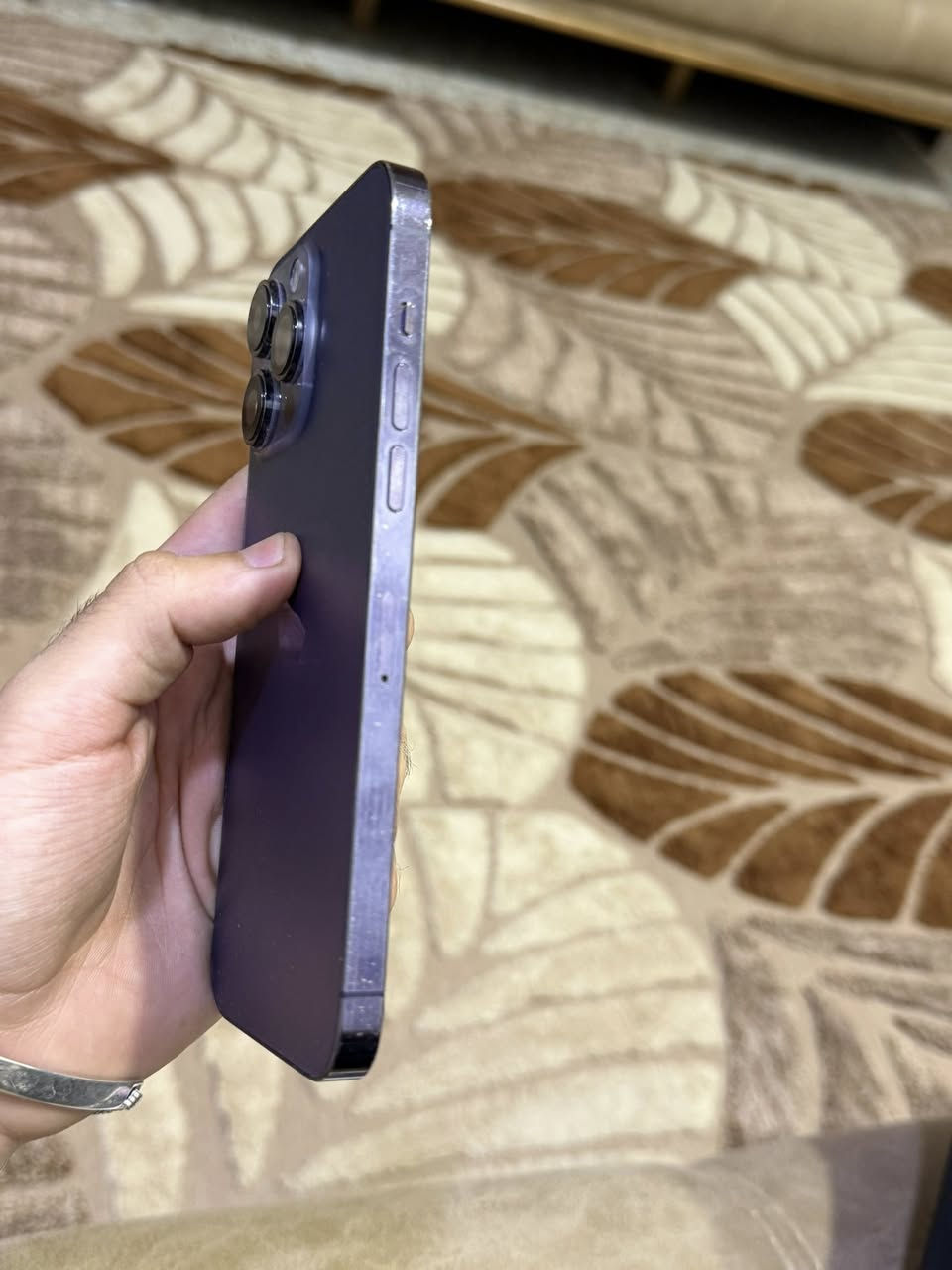 ١٤ برو ماكس ذاكره ٢٥٦ بطارية ٨٥ بلاد الجهاز مبدل شاشة تفصيخ كفاله عامه ب٦٧٥ الف بغداد الغدير ***********
