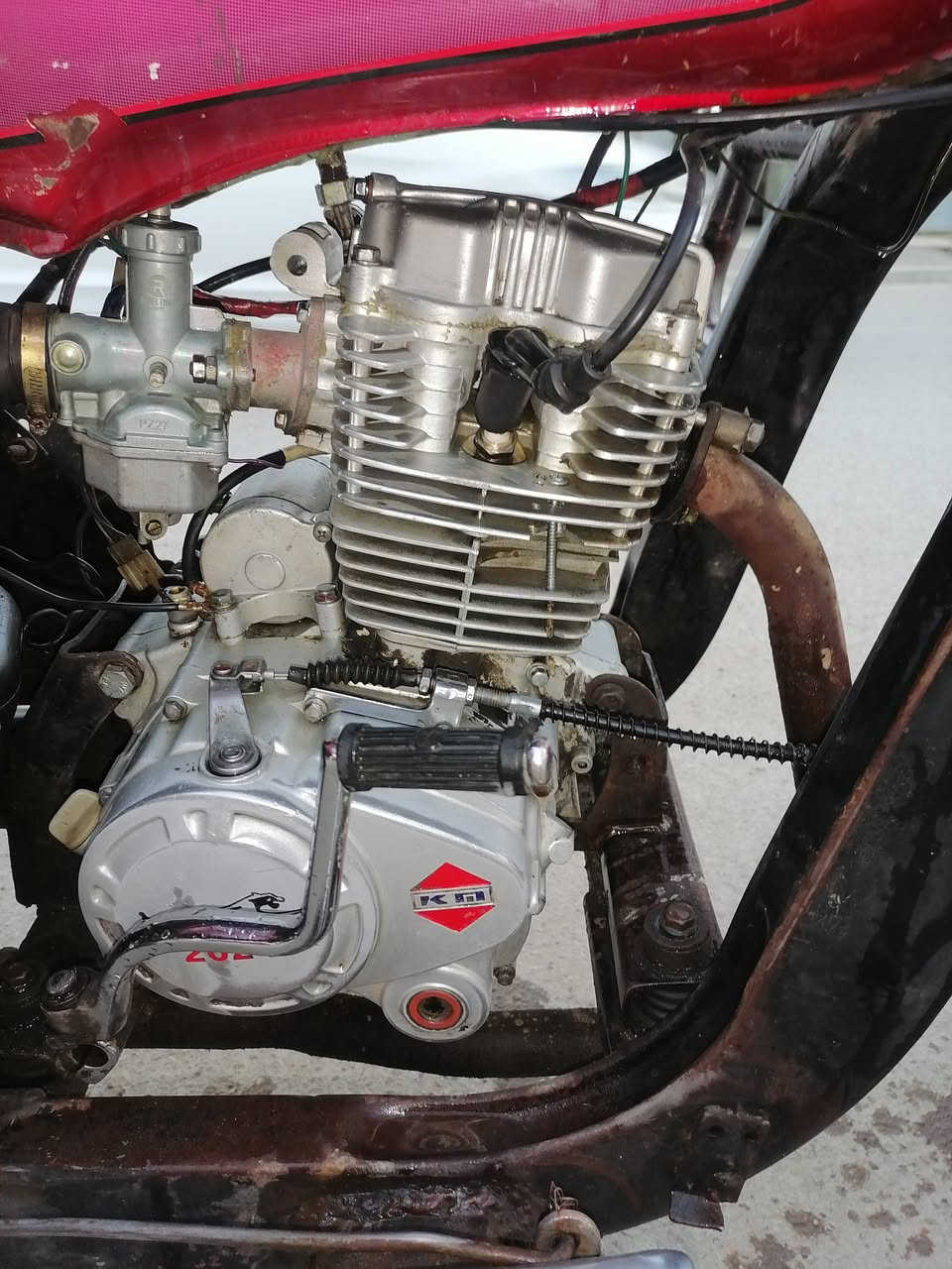 ديوان جاهزة سلف +هندر +أوراق
محرك ناعم +كير جمرة اكسل كبس 
السعر 700 
 بغداد الشرطة الرابعة *********** بي واتساب
