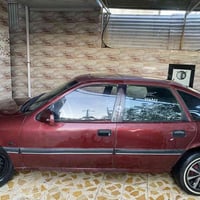 فيكترا • ١٩٩٢ • حجم ١٫٨