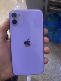 ايفون 11 • ١٢٨ جيجا • شاشة مبدلة