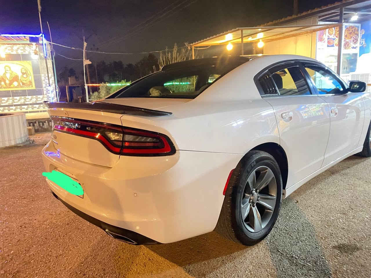 السلام عليكم

دوج جارجر 2019 /  SXT لون أبيض
كلين بدون حادث

مواصفات 
حساسات خلفيه
كامره خلفيه 
تحكمات ستيرن

ويل ١٨ 

مكينة 3600 

بصمة 

تشغيل عن بعد 

تخم تاير جديد
ماشيه 61 الف

باقي المواصفات كلها كاملة 

رقم أربيل بأسمي  مميز

السعر ٢٣٥

العنوان ديالى/ قضاء الخالص
***********
