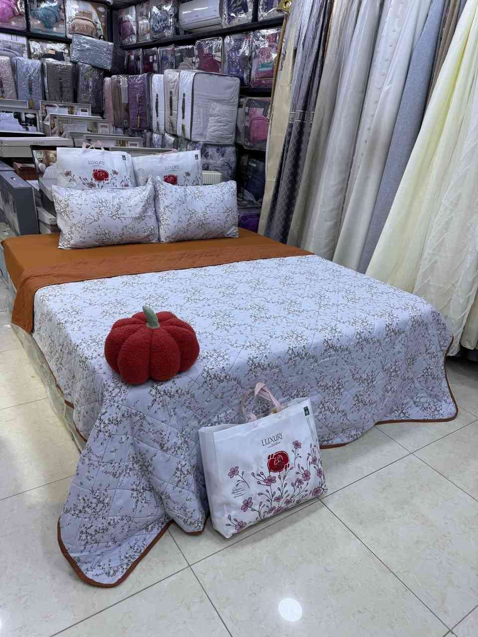 جمالها مُحال, وحُسنها خيال..

برونقها تحدثت الأجيال, عن روعةٍ فاقت ما قيل 

بالأمثال..

جديد مفروشات ام عبدالله❤️
غطوه ملحف🔥 نفرين قماش قطني بارد وجهين مشجر وساده مع شرشف لاستيك و 2 وجوه مخاد👑
السعر (18)الف✅
الغطوه 240*220
شرشف لاستيك 180*200+25 ارتفاع 
وجوه مخاد 50*75 عدد 2
متوفر توصيل بغداد 5 🚕🚕

للحجز والاستفسار مراسلة الصفحه


**إذا كنت صاحب هذا الإعلان وتريد حذفه لأي سبب، رجاءا أرسل رسالة إلى الدعم الفني**