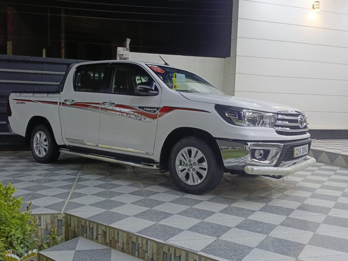 السلام عليكم بيكم هايلوكس البيع موديل 2025 رقم أربيل مكفولة كفالة عامه فول مواصفات امري شفط شحن لاسلكي تبريد قطعتين اكشانه تتفيه تبريد ماشية 12 ألف مكان رمادي/***********
