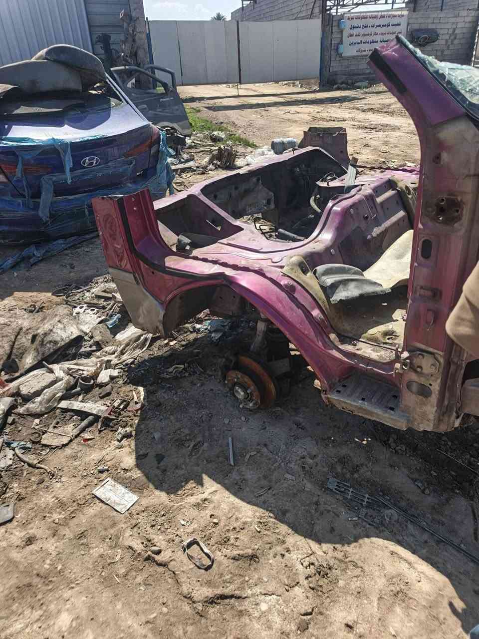 شواصي وصدر بريجو وهلالات كاملة العنوان ابو غريب
***********
***********
