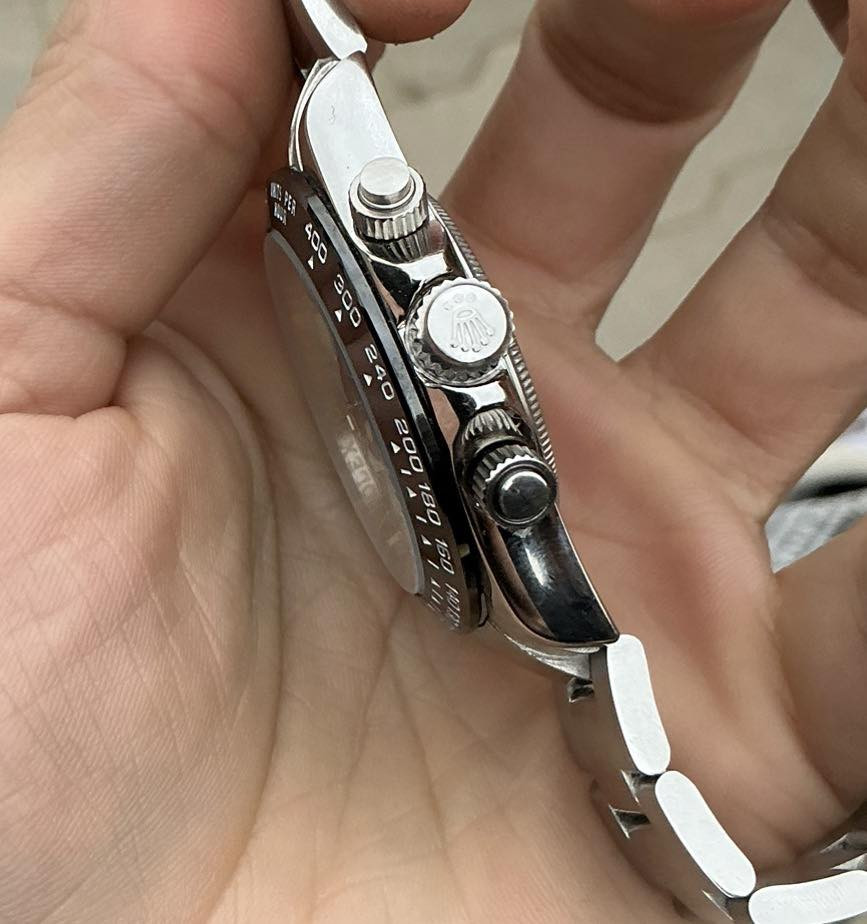 السلام عليكم ساعة رولگس دايتونا باندا
اوتوماتيك باله نظيف جدا
سناتر مواصفات عديدة
مفاتيح بحرية
عقارب وارقام لامينوس
قطر 41
مختومة بالكامل
120 الف


**إذا كنت صاحب هذا الإعلان وتريد حذفه لأي سبب، رجاءا أرسل رسالة إلى الدعم الفني**