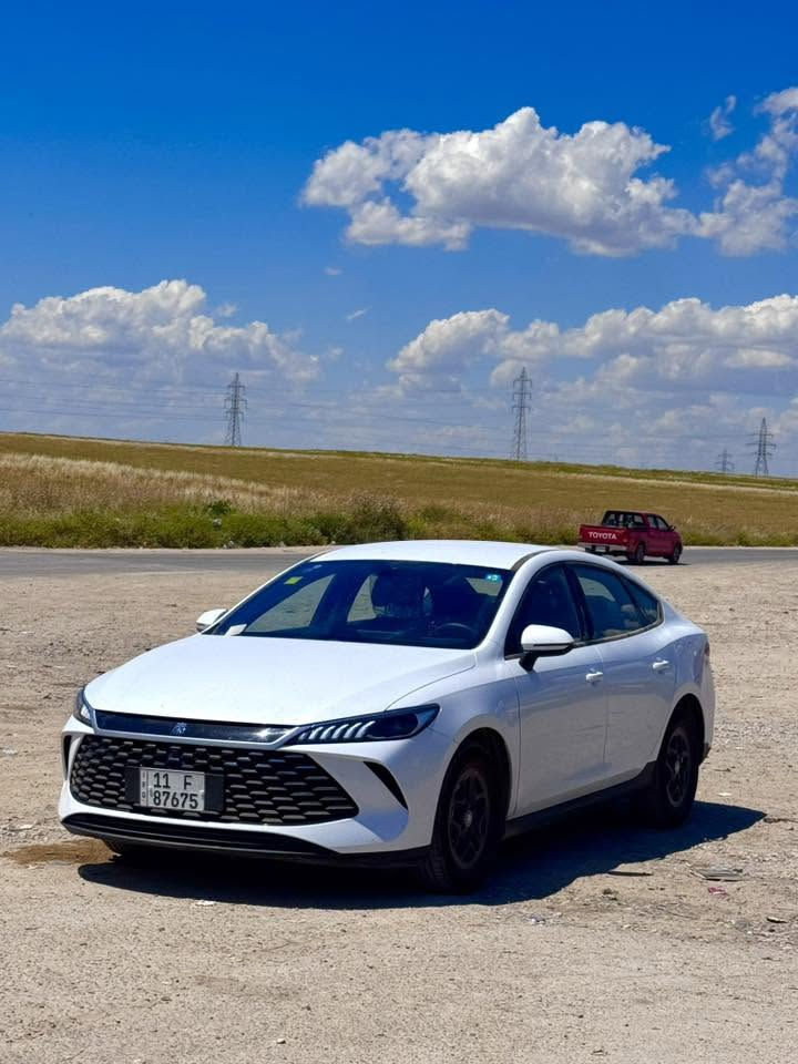 Byd qin plus 2025
كفالة عامة
ماشية 8000 قابل للزيادة 
4800 HEV 
3200 EV
بيها كابينة شحن جاهزة 
ملحقاتها موجودة شاحنة وفوم ومثلث
السعر 19,000 مليون 
المكان بغداد 
***********

