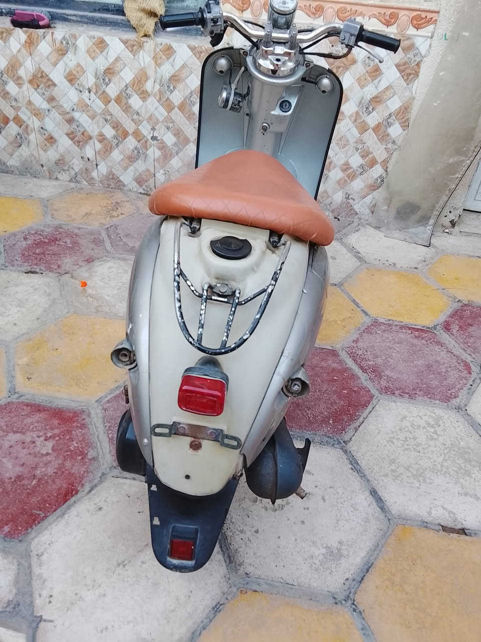 السلام عليكم دراجه مصريه للبيع مكان ناصريه اسكان صناعي السعر 250
وبيه مجال الدراجه نضيفه


**إذا كنت صاحب هذا الإعلان وتريد حذفه لأي سبب، رجاءا أرسل رسالة إلى الدعم الفني**