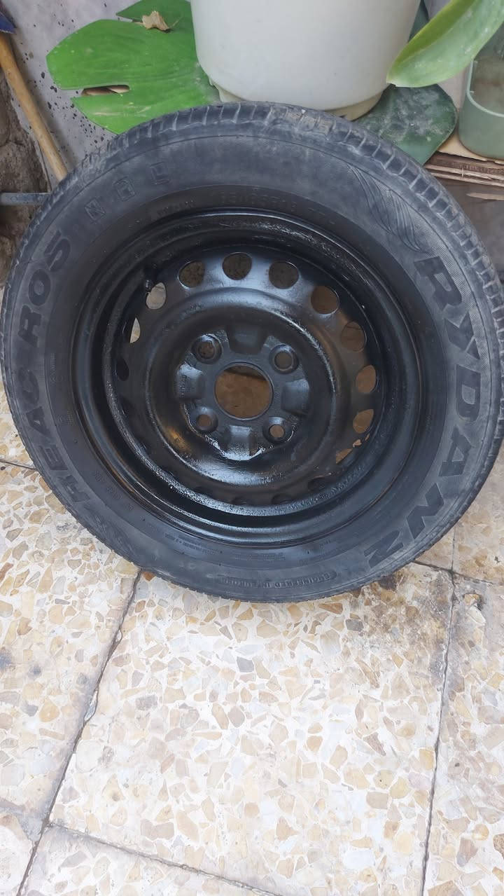 زوج تايرات مع ويل مال سايبه  سعر ٤٠ الف مكاني زعفرانيه


**إذا كنت صاحب هذا الإعلان وتريد حذفه لأي سبب، رجاءا أرسل رسالة إلى الدعم الفني**