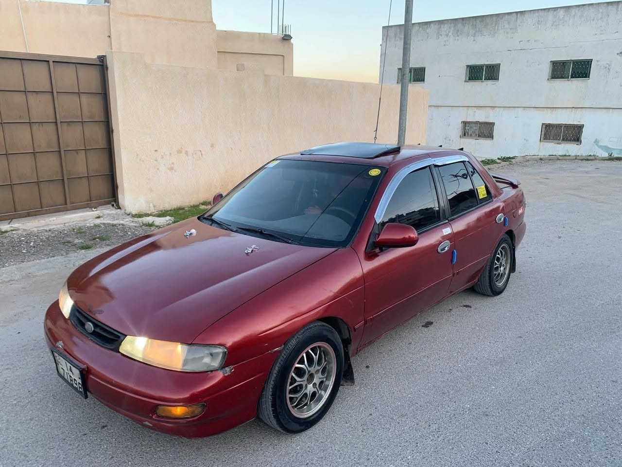 بعد الصلاه على النبي رمضان كريم
كيا سيفيا 1 موديل{{  95 }}
غيار توماتيك  السعر{{  1300  }} قابل لتفاوض
 الرقم 0775439550 مرخصه طويل 
فحص جيد،،،قصعه،،،قصعه
 مش ناقصها اي شيء
 متورر 1500 دبل 
مكيف حامي بارد شغال 100
غرفه بلادها التابلو وكاله
اضافات شاشه كامير. سنتر لوك
لا تحتاج إلى أي شيء بحمد الله


**إذا كنت صاحب هذا الإعلان وتريد حذفه لأي سبب، رجاءا أرسل رسالة إلى الدعم الفني**