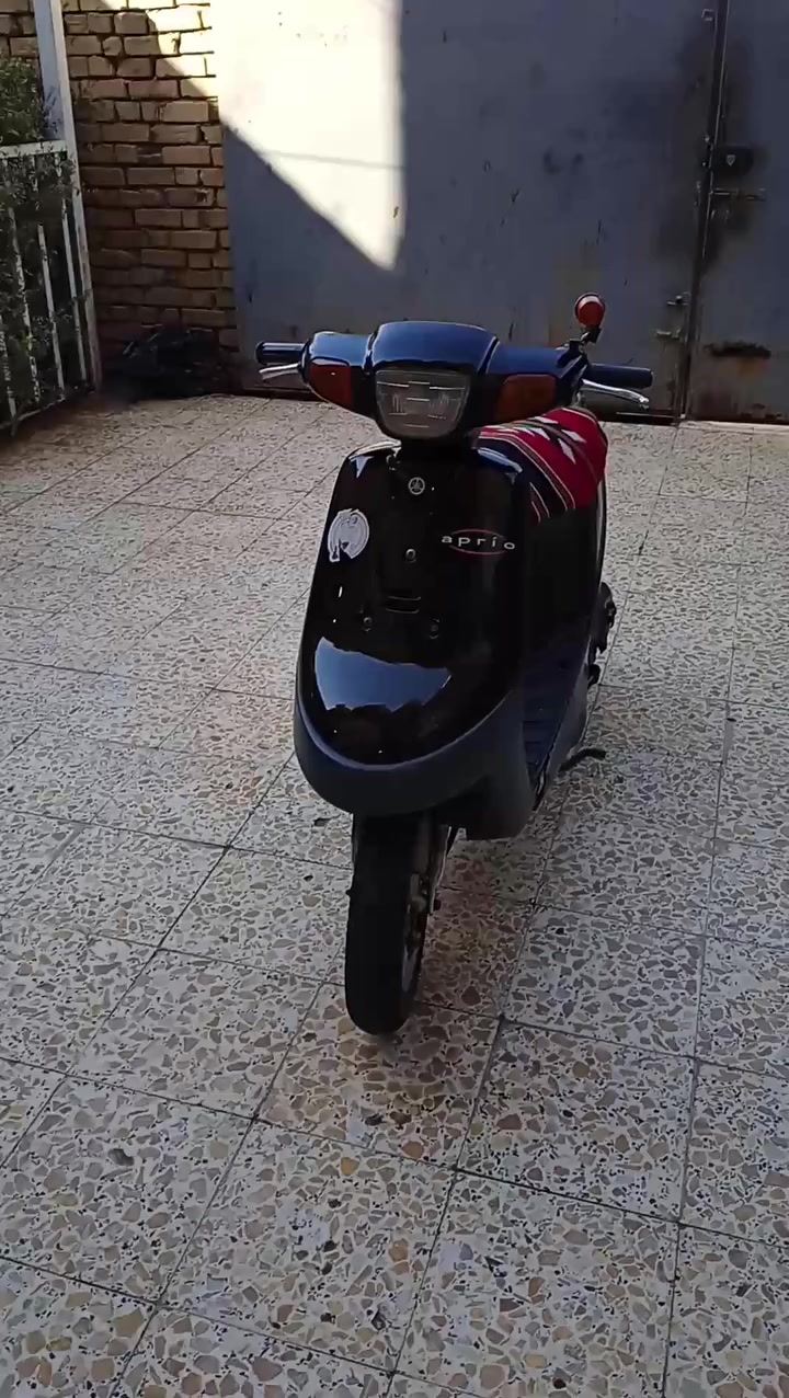 سلام عليكم دراجه بطه نثيه البيع شغال سلف وهندر


**إذا كنت صاحب هذا الإعلان وتريد حذفه لأي سبب، رجاءا أرسل رسالة إلى الدعم الفني**