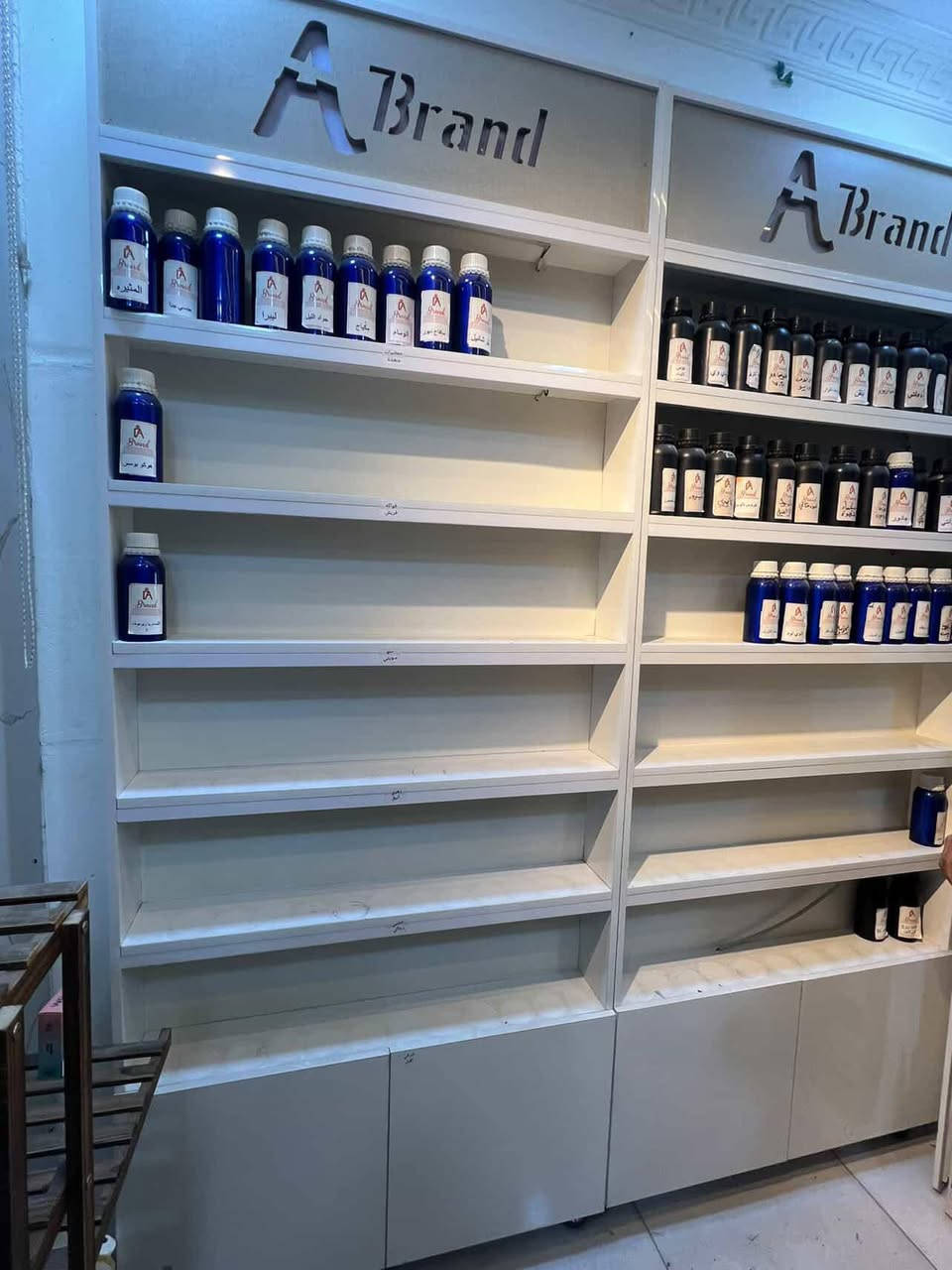 فاترينات مع ميز
السلام عليكم اخوان فاترينات عدد 5 و ميز عدد 2
الميز بي  تقسيمات بالاضافه الى جرارة دخل و يتحول الى جام وموجود الجام مالتهن
الفاترينات تفصال تركي اصلي وليس صيني استعمال قليل نضيفات مثل شوفة عينكم و مزروعلهن انارة مخفيه ايضاً 
اكرر و اعيد تفصال تركي اصلي وليس صيني
مكاني بغداد مدينة الصدر 
هذا رقمي اتصل واتساب او رصيد و بيك خير و تدلل
***********
