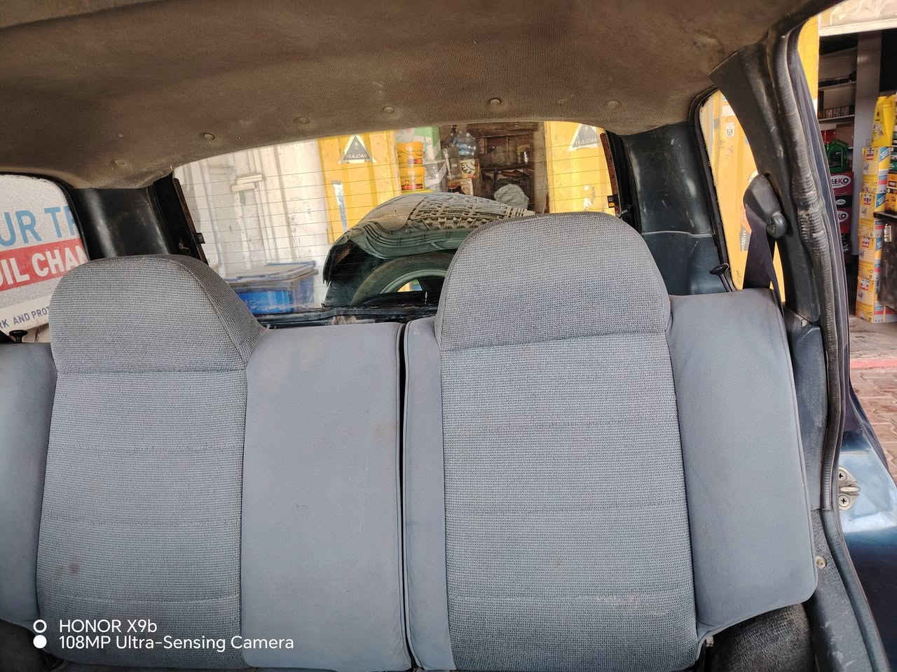 للبيع مكاني بغداد المدائن مكلف بل نشر رقم صاحب السيارة *********** السعر ٥٥ بيهة مجال سيارة جديدة في معنى الكلام سيارة مال بيت  مصبوغة جمالية فقط كلهة على وضع الشركة دتفئة تبريد كلشي بيهة شغال رقم انكليزي  سنوية لل ٣٠  الشرايع يتصل رحمة على والديكم لحد يدخل خاص او يعلق اتصل وبيك خير ودلل
