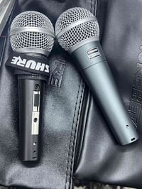 شور بيتا 58A • ميكروفون