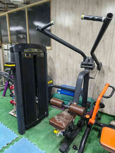 متوفر سحوبات ظهر 
بغداد - يوجد توصيل ✅

هاتف / ***********
