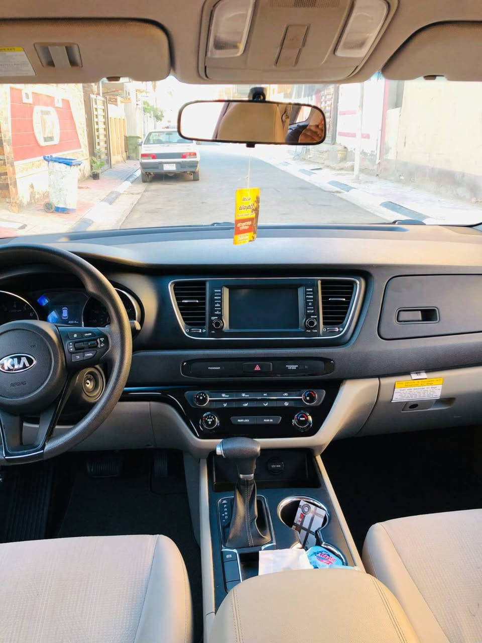 سلام عليكم ورحمه الله وبركاته سياره سيدنا للبيع
موديل: 2019
مواصفات : 7راكب تبريد مركزي شاشة تحديد سرعة…
محرك: ستة سلندر مامفتوح كير مكينة بشرط ب جيس 
كفاله عامه كفاله عامه شخط مابيهه
لون السيارة: رصاصي سنويا ماصاقطه جديده رقم اربيل السياره ب اسمي تحويل ثاني يوم  
سعر: 225 وبيه مجال 
عنوان: حله حي الجزائر  
للاستفسار اكثر راسلني على وتساب او خابر ***********
