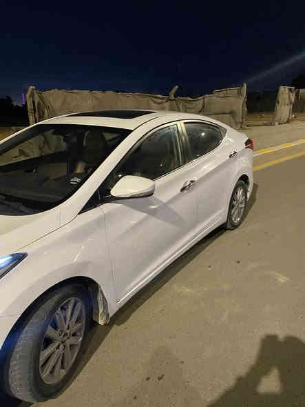 سلام عليكم 
النتره 2016خليج

فول معده البصمه

سياره جاهزه من كلشي ونضيفه وعدي سونار بيها راسني وتساب ودزه ***********

معروضه 125بيها مجال مكانجفنجف
