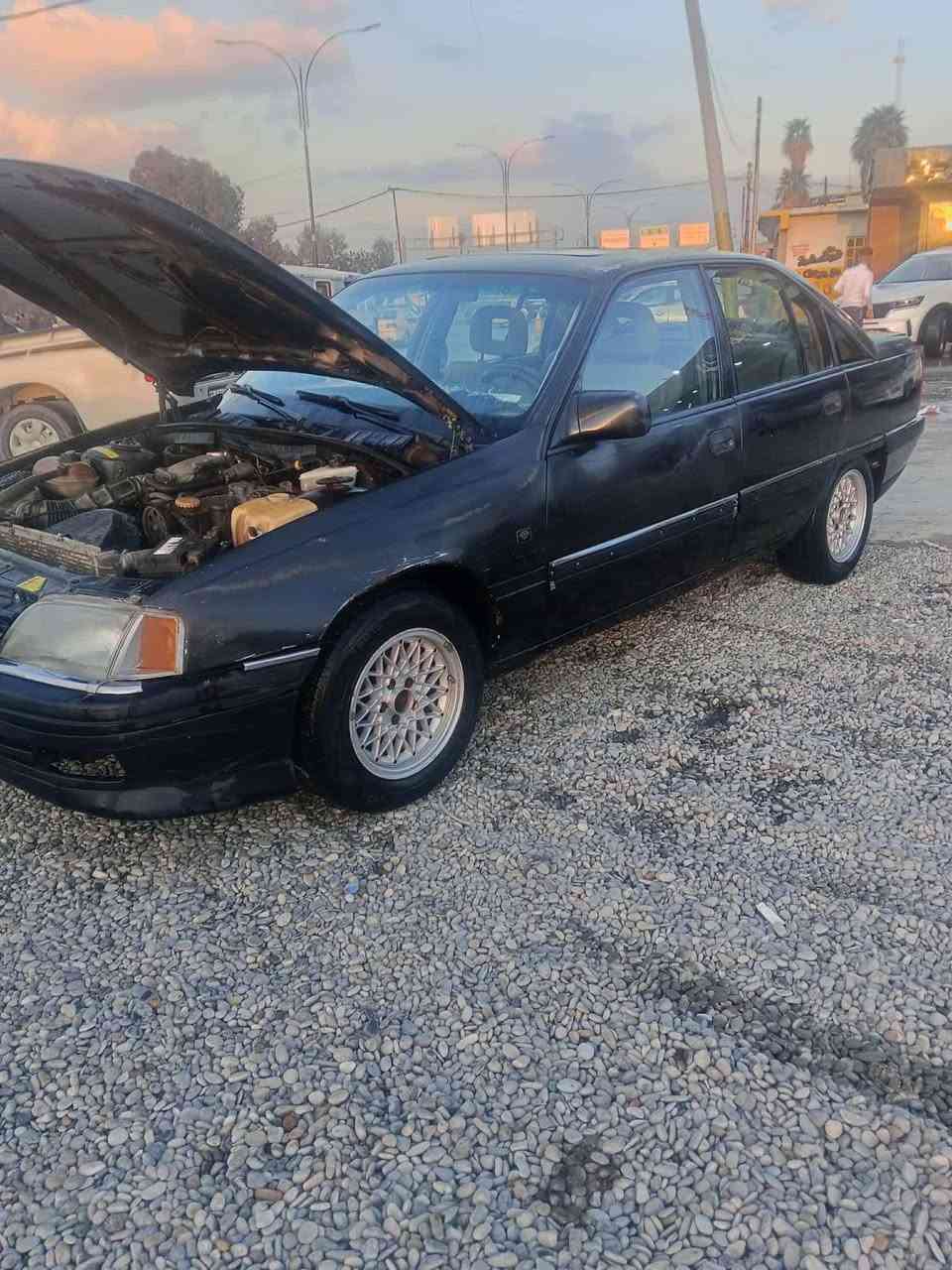 سيارة للبيع
اوبل اوميكا حجم 20بدون صبغ وضع بلادي رقم اخضر نينوى كابون بانزين
البيع  قساط فقط
السعر عشرين ورقة... مقدمة خمس اوراق... بالشهر ورقتين 
الاتصال على رقم الهاتف
 ***********
 وتس اب ***********
