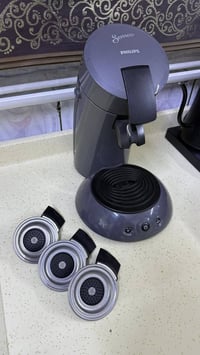 محضرة قهوة فيلبس جديده مستعمل فقط مره وحده سعر 25 الف 07711468830 يوجد...