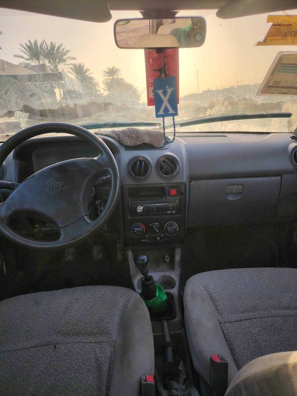 السلام عليكم سايبه موديل2015سياره خير من الله   الشراي اتصل *********** مكان الحمزه الشرقي
