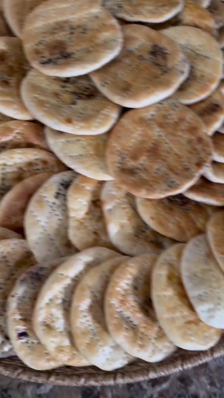اوفر ع حجز وعليه عرض ليطلب من كيلوين وفوك عليه عرض


**إذا كنت صاحب هذا الإعلان وتريد حذفه لأي سبب، رجاءا أرسل رسالة إلى الدعم الفني**