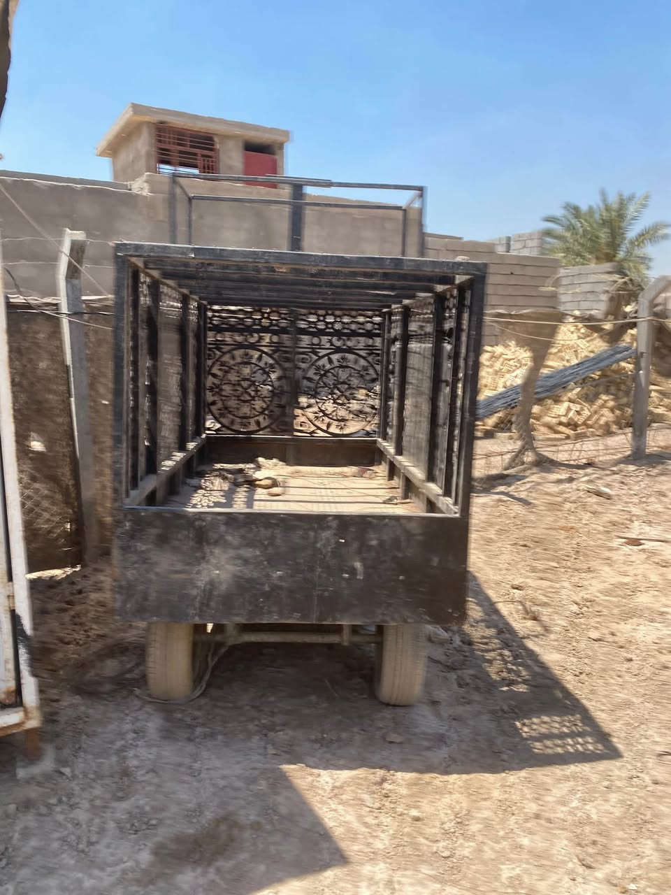 سلام عليكم عربانه موكب البيع  

وترهم مراوس بعربانه 

المكان بغداد جسر ديالى الكرغواليه 
هـ ***********
