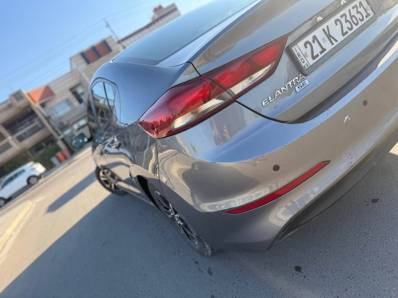 ألنترا ٢٠١٨ امريكي محرك ٢٠٠٠ دوش كامرة تحكمات ستيرن ٣ وضعيات قيادة بيهة منضومة غاز ايطالي حادثهة جاملغ عكس السايق رقم سليمانية السعر ١٢٠ وبيهة مجال بسيط مكاني بغداد الكرخ *********** بغداد, العراق
