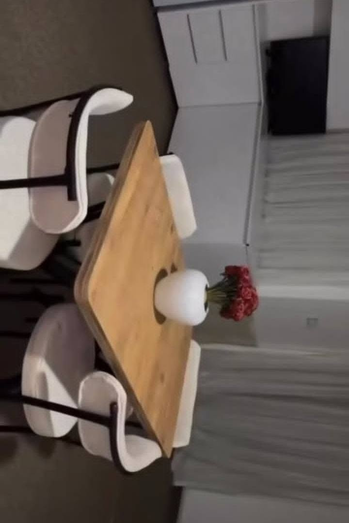 رجع توفر و بسعر165الف 🌸
اي استفسار دزولي طلب صداقة واني اتواصل وياكم او على الرقم واتساب ***********🌹
