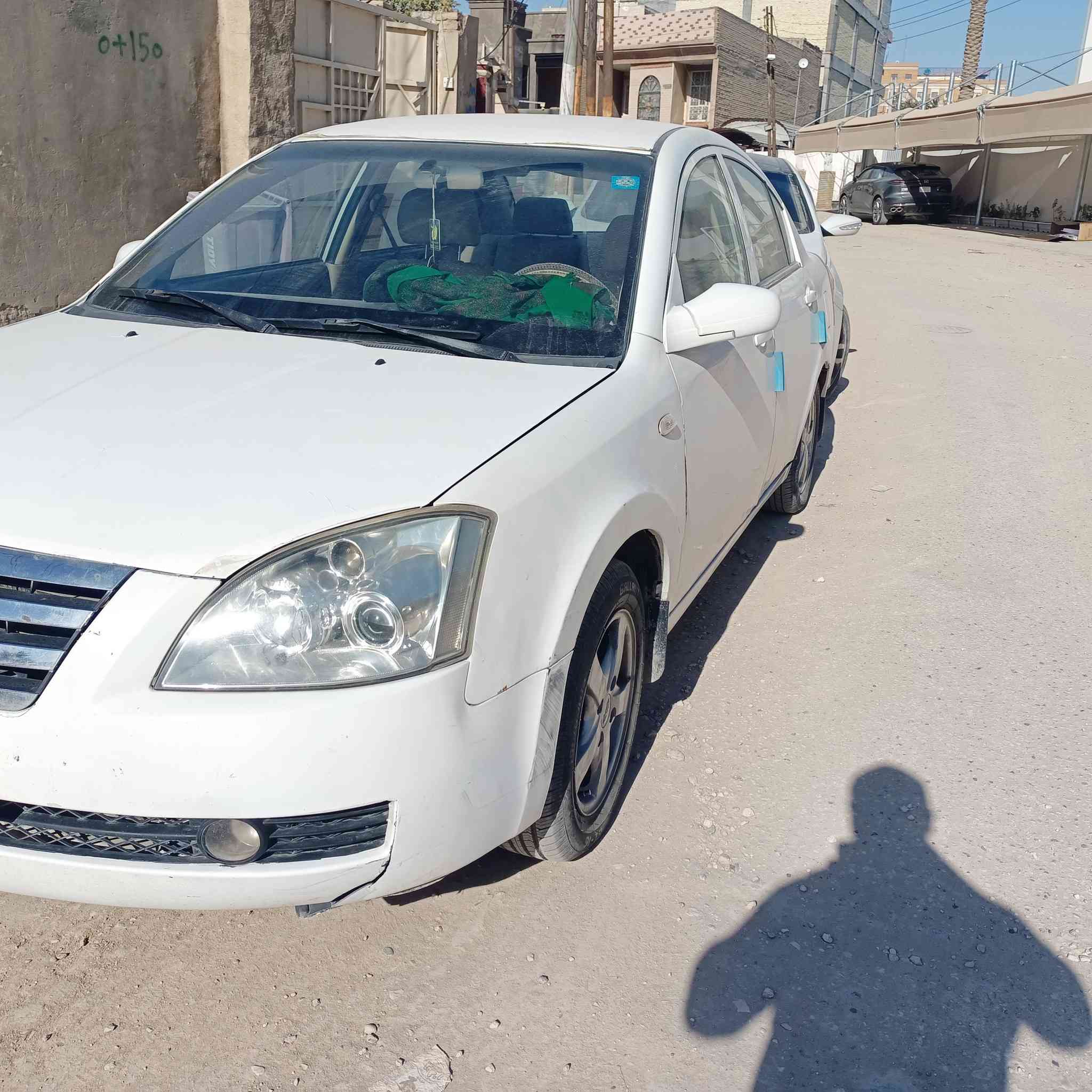 يا الله سلام عليكم 
شيري A520 2013
كير مكينه بلاديات كير اوتو تبريد امامي خلفي 
جامر ومري كهرباء تحكم ستيرن
حساس وكامره 
السياره بدون حادث بيها خياسات مصلحات وبيها خياسات تحتاج تصليح 
سنويه باسمي لل27
زوج تايرات جدد
نقصها حداديه 
تجي تفحص وتقتنع وبيك خير وتدلل
42 وبيها مجال
***********
