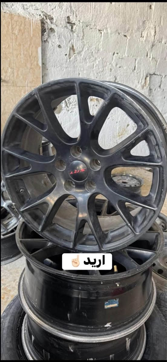 سلام عليكم عندي ويل دايتونا اصلي مال موبار رايد مراوس نفس ماموضح بالصورة اهم شي مكان بصرة 
رقمي *********** البصرة, العراق
