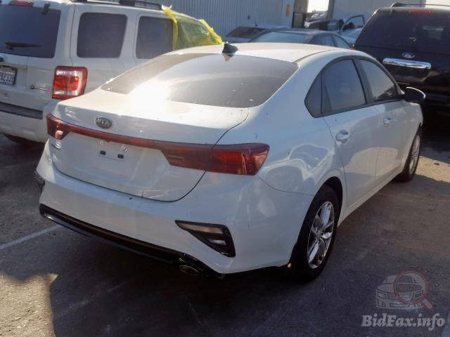 السلام عليكم فورتي موديل ١٩ كير خير من الله مكينه جديده سنور موجود بالمنشور صور حادث بالمنشور السعر ١٢٧ بيه مجال مكان سياره بغداد زيونه رقم هاتف خوان اني مكلف بالنشر رقم الهاتف صاحب سياره ***********
