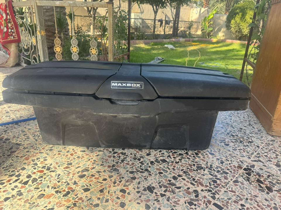 السلام عليكم للبيع صندوق ودرع العنوان التاجي ***********
