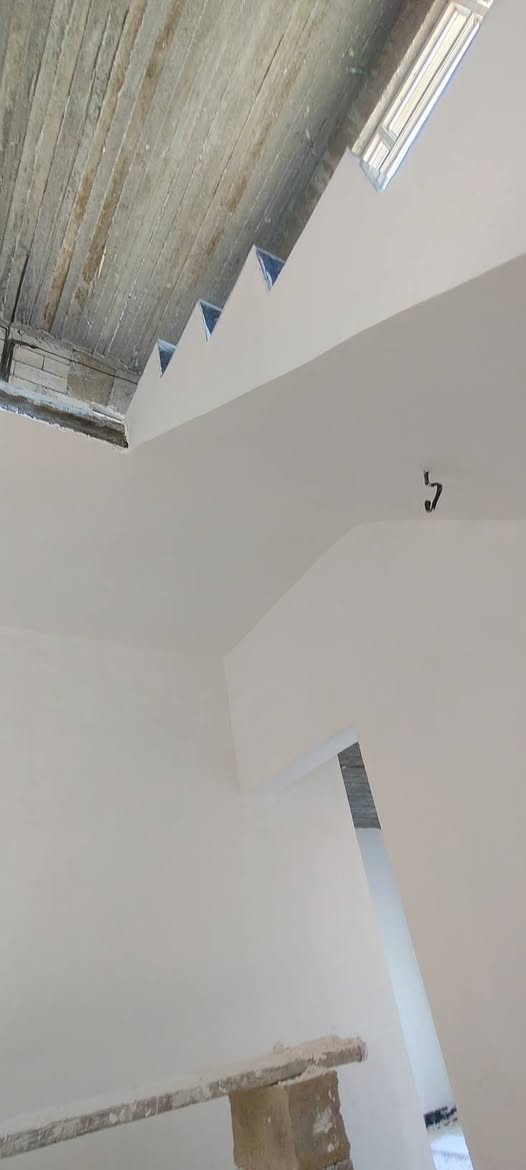 سلام عليكم #  ***********
#شغل_مساطر_وعلخيط 🧵📏
كادر لبخ جص شغل عالمساطر #من_الموصل  البيت يطول 3إيام المبيت ابنفس البيت النشتغلو التزام بالموعد وأتقان بالعمل والي يريد شغل مرتب وتلف ماكو  شتغلت بيوت عديدة في الشركاط  جميله بعاجه سكنيه الخضرانيه الفليته الخانوكه السده حي زراعي الخصم ولي يريد يشوف شغل اني حاضر مجموعة تتكون 4 وصطوات 4 عمال  هاذا جزء من عملي ومن الله التوفيق للجميع الخاص مفتوح  وشتغلت في اسديرة
