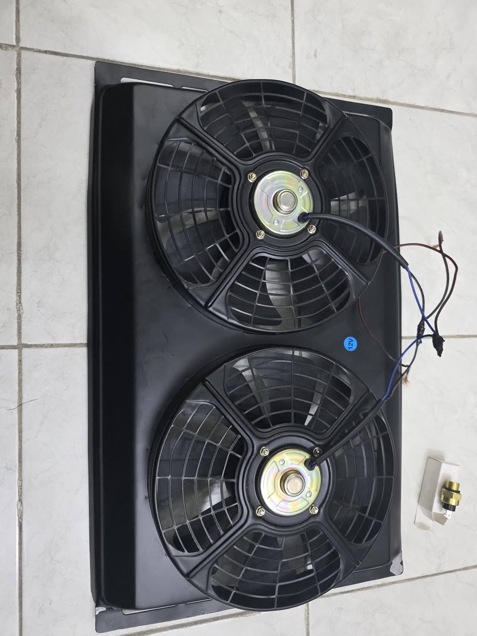 السلام عليكم عندي هاي البانكة مال ٧٠٠ هيا والجوزة مالتها جديدة طك بالكارتون سعرها ١٠٠ الف هيا والجوزة  تنشد مكان بانكة الكلج  ودفعها زين وما تسحب تيار للتواصل على الفيس


**إذا كنت صاحب هذا الإعلان وتريد حذفه لأي سبب، رجاءا أرسل رسالة إلى الدعم الفني**